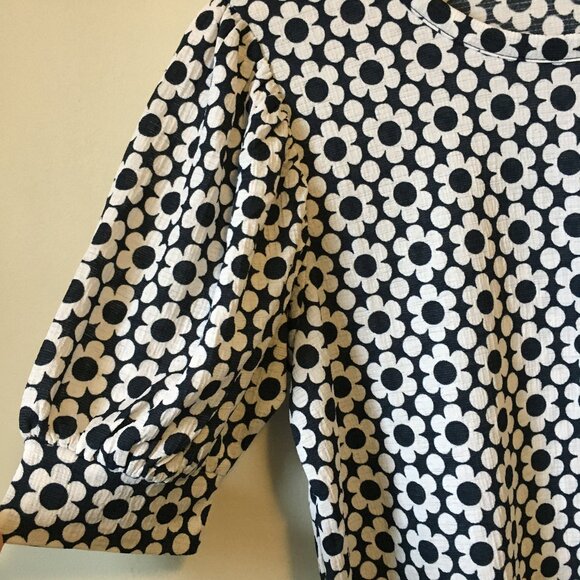 Puffy Shoulder Sleeve Floral Print Coquette Crepe Top - Picture 4 of 15